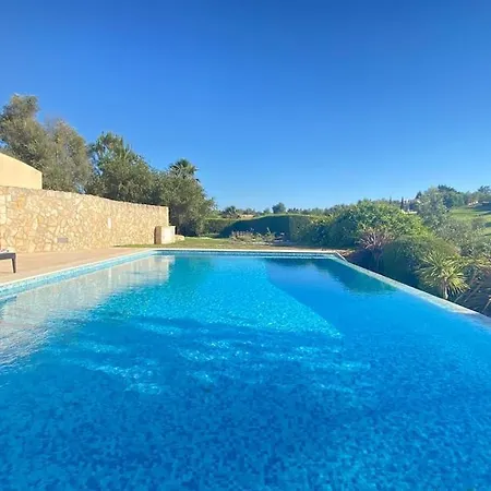 Golfe&sun Pool Villa Estômbar