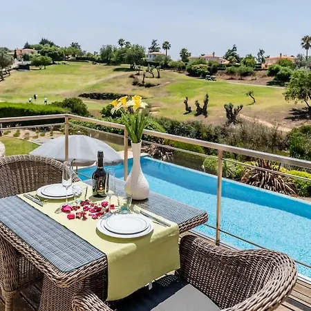 Golfe&sun Pool * Estombar